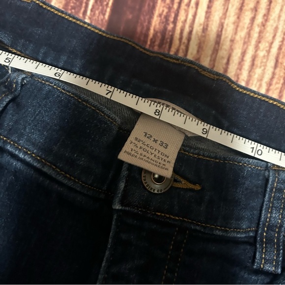 Women’s Duluth Trading Co. Straight Jeans Medium Wash Size 12 x 33 - Picture 4 of 6